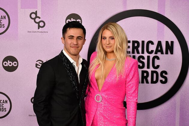 Chris Olsen, Meghan Trainor attend the 2022 American Music Awards at Microsoft Theater on November 20, 2022 in Los Angeles, California. Photo: Casey Flanigan imageSPACE MediaPunch Copyright: ximageSPACEx