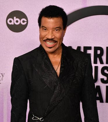 Lionel Richie attends the 2022 American Music Awards at Microsoft Theater on November 20, 2022 in Los Angeles, California. Photo: Casey Flanigan imageSPACE MediaPunch Copyright: ximageSPACEx