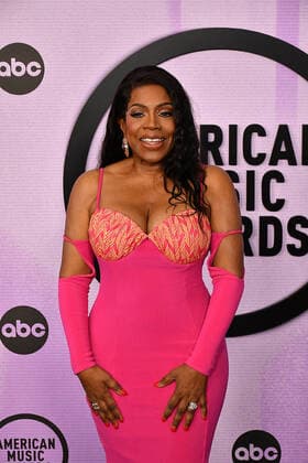 November 20, 2022, Los Angeles, CA, USA: Sheryl Lee Ralph attends the 2022 American Music Awards at Microsoft Theater on November 20, 2022 in Los Angeles, California. Los Angeles USA - ZUMAs181 20221120_zea_s181_568 Copyright: xImagespacex