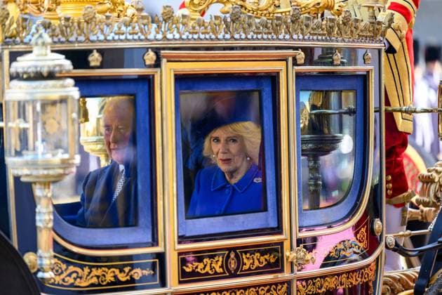 . 22 11 2022. London, United Kingdom. King Charles III and Camilla, Queen Consort, at the Ceremonial Welcome for the President of South Africa at Horse Guards Parade in London at the start of the PresidentÕs State Visit to the UK .  xPoolx xi-Imagesx IIM-23951-0044