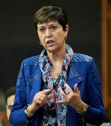 November 22, 2022, Ottawa, ON, Canada: Parliamentary Secretary to the Minister of Public Safety Pam Damoff rises during Question Period, in Ottawa, Tuesday, Nov. 22, 2022. Ottawa Canada  - ZUMAc35_ 20221122_zaf_c35_084 Copyright: xAdrianxWyldx