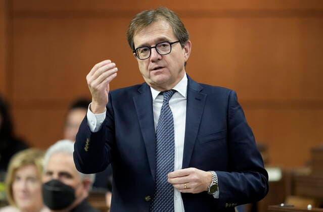 November 22, 2022, Ottawa, ON, Canada: Natural Resources Minister Jonathan Wilkinson rises during Question Period, in Ottawa, Tuesday, Nov. 22, 2022. Ottawa Canada  - ZUMAc35_ 20221122_zaf_c35_085 Copyright: xAdrianxWyldx