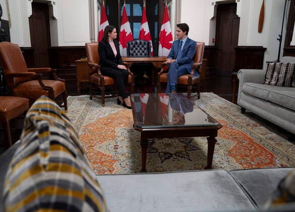 November 23, 2022, Ottawa, ON, Canada: Canadian Prime Minister Justin Trudeau meets with the Opposition Leader of Belarus, Sviatlana Tsikhanouskaya in his office on Parliament Hill, Wednesday, November 23, 2022 in Ottawa. Ottawa Canada  - ZUMAc35_ 20221123_zaf_c35_003 Copyright: xAdrianxWyldx