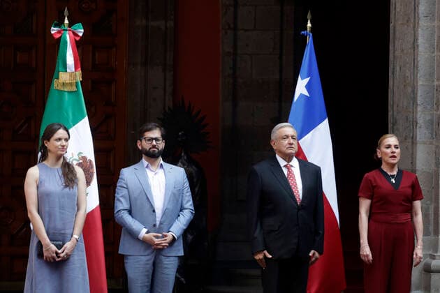 President of Chile Gabriel Boric Official Visit To Mexico November 23, 2022, Mexico City, Mexico: The President of Mexico, AndrÃ s Manuel Lopez Obrador, accompanied by his wife Beatriz Gutierrez Mueller and the President of Chile, Gabriel Boric accompanied by his wife Irina Karamanos, during the welcoming ceremony as part of the Gabriel Boric working visit to Mexico at National Palace. on November 23, 2022 in Mexico City, Mexico (Photo by Luis Barron Eyepix Group). Copyright: xLuisxBarronx xEyepixxGroupx LB_23112022_82254