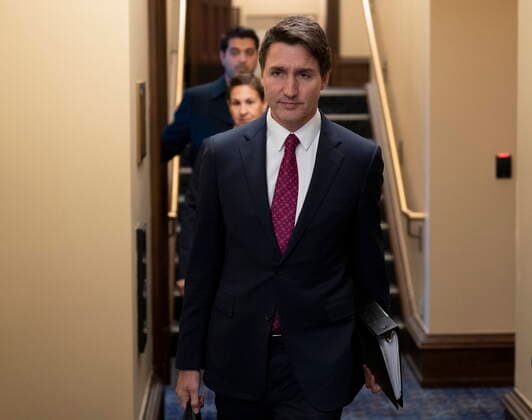 November 24, 2022, Ottawa, ON, Canada: Prime Minister Justin Trudeau makes his way to Question Period, in Ottawa, Thursday, Nov. 24, 2022. Ottawa Canada  - ZUMAc35_ 20221124_zaf_c35_111 Copyright: xAdrianxWyldx