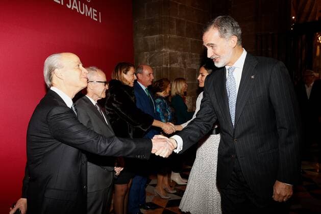25-11-2022 Valencia Queen Letizia and King Felipe attend the 34th King Jaume I awards ceremony in Valencia, Spain. Â  Copyright: xPPEx