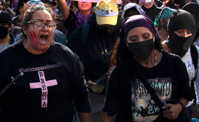 November 25, 2022, Mexico City, Mexico City, Mexico: Thousands of women participate in the commemoration of the International Day for the Disappearance of Violence Against Women in Mexico..A new study reveals that of the 81,000 women and girls intentionally killed around the world last year, more than half died at the hands of their partners or other family members. The document is a terrible reminder that violence against women and girls is one of the most widespread human rights violations in the world, the UN publishes on its November 23, 2022 page. Mexico City Mexico - ZUMAn296 20221125_zip_n296_017 Copyright: xJorgexNunezx