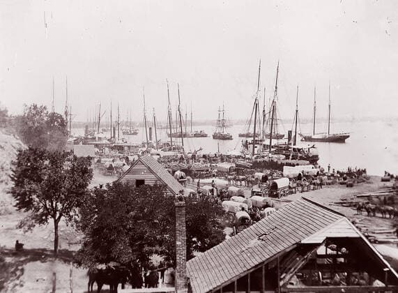 RECORD DATE NOT STATED City Point, Virginia, 1861-65. Creator: Andrew Joseph Russell. Copyright:xHeritagexArt HeritagexImagesx IMAGO ,2778426 ! ACHTUNG: AUFNAHMEDATUM GESCHÄTZT!  Copyright:HeritagexArt HeritagexImagesx IMAGO