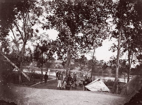 RECORD DATE NOT STATED Fort Brady, James River, 1864. Creator: Andrew Joseph Russell. Copyright:xHeritagexArt HeritagexImagesx IMAGO ,2778440 ! ACHTUNG: AUFNAHMEDATUM GESCHÄTZT!  Copyright:HeritagexArt HeritagexImagesx IMAGO