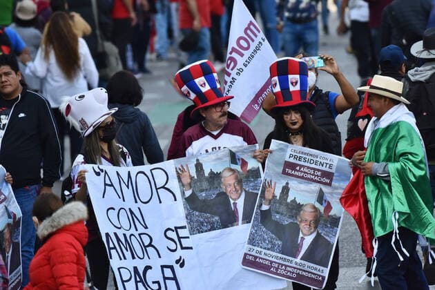 Mexico™s President Heads March of Transformation November 27, 2022, Mexico City, Mexico: Persons join during the March of Transformation in support of the Mexican President Andres Manuel Lopez Obrador at the Angel of Independence towards the Zocalo, prior to Lopez Obrador 4th Government Report. on November 27, 2022 in Mexico City, Mexico. (Photo by Carlos Tischler Eyepix Group) Copyright: xCarlosxTischler xEyepixxGroupx CT_27112022_82554