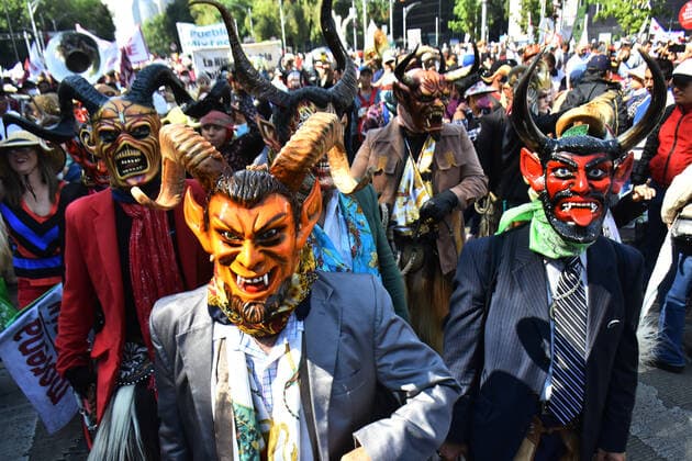 Mexico™s President Heads March of Transformation November 27, 2022, Mexico City, Mexico: Persons join during the March of Transformation in support of the Mexican President Andres Manuel Lopez Obrador at the Angel of Independence towards the Zocalo, prior to Lopez Obrador 4th Government Report. on November 27, 2022 in Mexico City, Mexico. (Photo by Carlos Tischler Eyepix Group) Copyright: xCarlosxTischler xEyepixxGroupx CT_27112022_82573