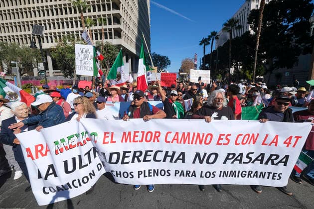 November 27, 2022, Los Angeles, California, USA: Members of the Full Rights for Immigrants Coalition take part in a rally to support political reform in Mexico, Sunday November 27, 2022 in Los Angeles. Los Angeles USA - ZUMAc68_ 20221127_zaf_c68_007 Copyright: xRingoxChiux