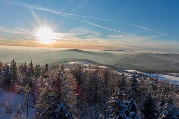 View from the Stepanka lookout tower in Korenov on the border of the Krkonose and Jizera Mountains (CTKxPhoto MarekxSpilka) CTKPhotoF202102011580501  F202102011580501