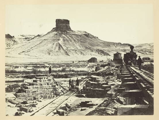 RECORD DATE NOT STATED Citadel Rock, Green River Valley, 1868 69. Creator: Andrew Joseph Russell. Copyright:xHeritagexArt HeritagexImagesx IMAGO ,2840607 ! ACHTUNG: AUFNAHMEDATUM GESCHÄTZT!  Copyright:HeritagexArt HeritagexImagesx IMAGO