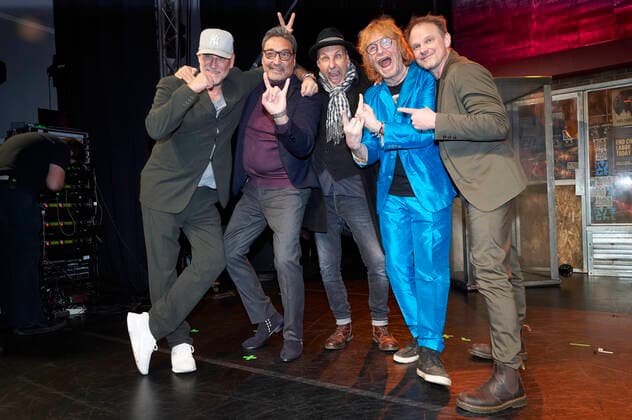Kai Wingenfelder, Mousse T , Thorsten Wingenfelder, Christof Stein Schneider and Christian Decker at the award ceremony of the City Culture Award 2022 by the Freundeskreis Hannover to Fury in the Slaughterhouse at the Orangerie Herrenhausen Hannover, 29 12 2022 Foto:xU.xStammx xFuturexImage