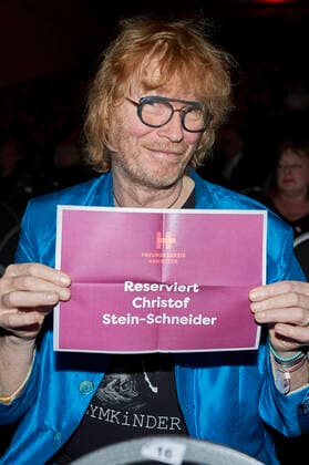 Christof Stein Schneider at the awarding of the City Culture Prize 2022 by the Freundeskreis Hannover to Fury in the Slaughterhouse at the Orangerie Herrenhausen Hannover, 29 12 2022 Foto:xU.xStammx xFuturexImage
