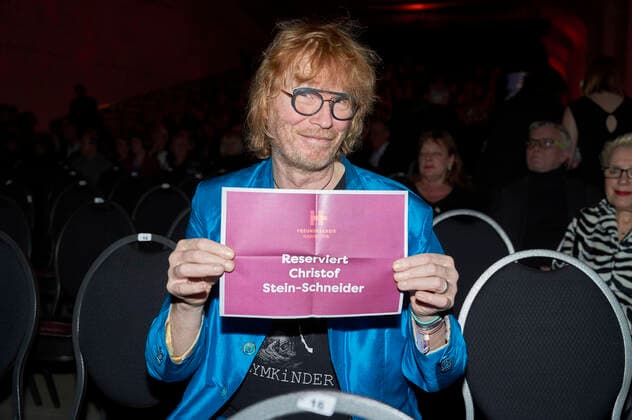 Christof Stein Schneider at the awarding of the City Culture Prize 2022 by the Freundeskreis Hannover to Fury in the Slaughterhouse at the Orangerie Herrenhausen Hannover, 29 12 2022 Foto:xU.xStammx xFuturexImage