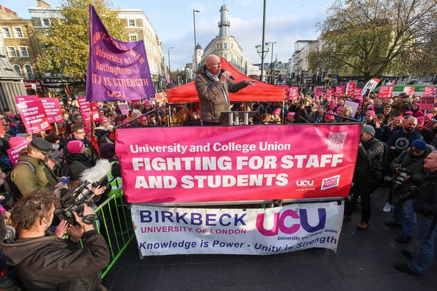 Bilder des Jahres, News 12 Dezember News Themen der Woche KW48 News Bilder des Tages . 30 11 2022. London, United Kingdom. UCU National Strike Rally. CWU General Secretary Dave Ward addresses UCU (University and College Union) national strike rally at Kings Cross, London.  xMartynxWheatleyx xi-Imagesx IIM-23976-0027