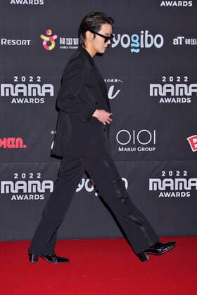 J Hope of BTS at the MAMA Awards 2022 ceremony at Kyocera Dome Osaka, 30 11 2022. Foto:xK.xNarax xFuturexImage