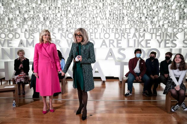Bilder des Jahres, Entertainment 12 Dezember Entertainment Themen der Woche KW48 Entertainment Bilder des Tages December 1, 2022, Washington, District of Columbia, USA: First lady Dr. Jill Biden and Brigitte Macron of France deliver remarks at Planet Word during a tour of the museum in Washington, DC on Thursday, December 1, 2022 Washington USA - ZUMAs152 20221201_zaa_s152_174 Copyright: xSarahxSilbigerx-xPoolxviaxCNPx