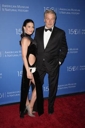 American Museum Of Natural History s 2022 Museum Gala Hilaria Baldwin and Alec Baldwin at the American Museum of Natural History s 2022 Museum Gala on December 01, 2022 in New York City. New York City United States  Copyright: xJohnxNacionx originalFilename: nacion-american221201_npVD1.jpg