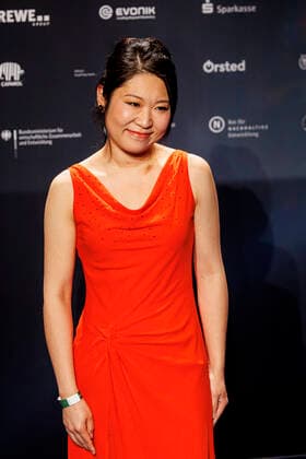 02 12 2022 Düsseldorf violinist Tianwa Yang at the award ceremony for the 15 German Sustainability Award at the Maritim Hotel Düsseldorf Maritim Hotel Nordrhein Westfalen Germany