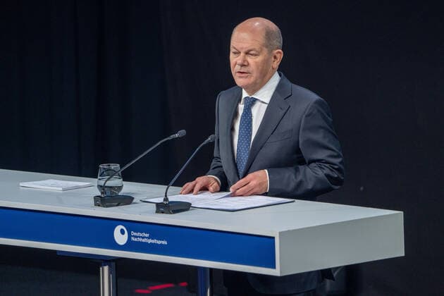 15 German Sustainability Award in Duesseldorf Olaf Scholz the Chancellor of the Federal Republic of Germany in portrait during his speech at the 15 German Sustainability Award in the Maritim Hotel in Duesseldorf Duesseldorf North Rhine Westphalia Germany