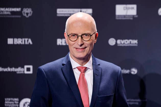 Politician Peter Tschentscher SPD at the award ceremony of the 15 German Sustainability Award 2022 at the Maritim Hotel Düsseldorf, 02 12 2022 NRW Germany Copyright: xChristophxHardtx