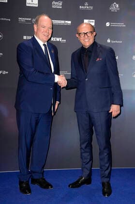 Prince Albert II of Monaco and Stefan Schulze Hausmann at the presentation of the 15 German Sustainability Award 2022 at the Maritim Hotel Düsseldorf, 02 12 2022 Foto:xF.xKernx xFuturexImage