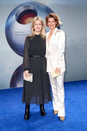 German Sustainability Award 2022 Miriam Lahnstein and Kerstin Landsmann on the red carpet at the presentation of the German Sustainability Award at the Maritim Hotel in Düsseldorf Copyright: xEventpressxGolejewskix