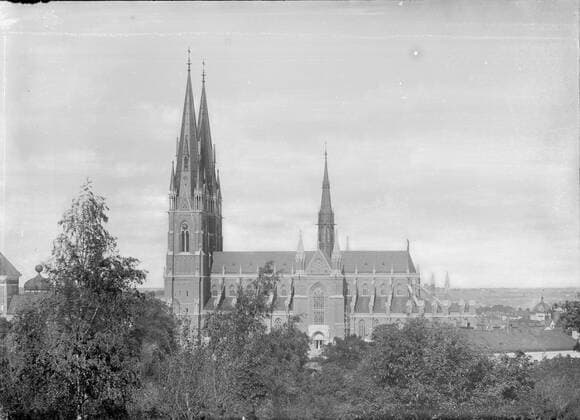 RECORD DATE NOT STATED Uppsala Cathedral from Söder, Uppsala 1892. Uppsala Cathedral from Söder, Uppsala 1892 Copyright: xpiemagsx upplpie13012022-704 !ACHTUNG AUFNAHMEDATUM GESCHÄTZT!