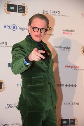 DAfFNE Award 2022 Jan Henrik Scheper Stuke Arrival to the DAfFNE German Academy of Television, Award 2022 at the Meistersall in Berlin on 03 12 2022. Photopress Mueller