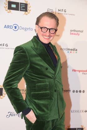 DAfFNE Award 2022 Jan Henrik Scheper Stuke Arrival to the DAfFNE German Academy of Television, Award 2022 at the Meistersall in Berlin on 03 12 2022. Photopress Mueller