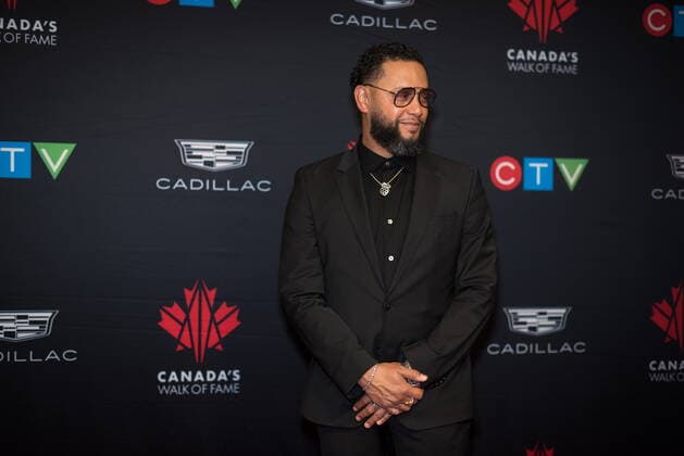 December 3, 2022, TORONTO, ON, CANADA: Director X Julien Christian Lutz, 2022 inductee, poses for a photograph on the red carpet for the 2022 Canada™s Walk of Fame Gala in Toronto, on Saturday, December 3, 2022. TORONTO CANADA  - ZUMAc35_ 20221203_zaf_c35_117 Copyright: xTijanaxMartinx