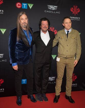 December 3, 2022, TORONTO, ON, CANADA: Members of The Tragically Hip, 2022 inductees, pose for a photograph on the red carpet for the 2022 Canada™s Walk of Fame Gala in Toronto, on Saturday, December 3, 2022. TORONTO CANADA  - ZUMAc35_ 20221203_zaf_c35_124 Copyright: xTijanaxMartinx