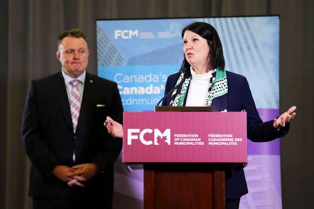 December 5, 2022, Ottawa, ON, Canada: Federation of Canadian Municipalities Big City Mayors Caucus Chair and Halifax Mayor Mike Savage, and Gatineau Mayor France Belisle hold a news conference in Ottawa on Monday, Dec. 5, 2022. Ottawa Canada  - ZUMAc35_ 20221205_zaf_c35_033 Copyright: xSeanxKilpatrickx
