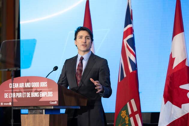 December 5, 2022, Ingersoll, Ontario, CANADA: Prime Minister Justin Trudeau speaks at the General Motors CAMI production plant in Ingersoll, Ont., on Monday, December 5, 2022. Prime Minister Trudeau and Ontario Premier Doug Ford marked a Canadian milestone Monday, celebrating the launch of the country s first full-scale electric vehicle manufacturing plant. Ingersoll CANADA  - ZUMAc35_ 20221205_zaf_c35_049 Copyright: xNicolexOsbornex