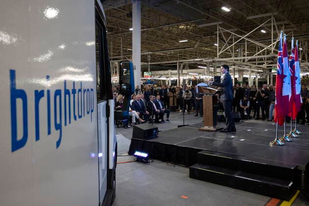 December 5, 2022, Ingersoll, Ontario, CANADA: Prime Minister Justin Trudeau speaks at the General Motors CAMI production plant in Ingersoll, Ont., on Monday, December 5, 2022. Prime Minister Trudeau and Ontario Premier Doug Ford marked a Canadian milestone Monday, celebrating the launch of the country s first full-scale electric vehicle manufacturing plant. Ingersoll CANADA  - ZUMAc35_ 20221205_zaf_c35_052 Copyright: xNicolexOsbornex