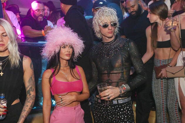 Machine Gun Kelly And Megan Fox At E11VEN Nightclub In Miami Featuring: Megan Fox and Machine Gun Kelly Where: Miami, Florida, United States When: 04 Dec 2022 Credit: Seth Browarnik startraksphoto.com Cover Images Copyright: xx 52253309 EDITORIAL USE ONLY. NOT FOR USE BY NEWSPAPERS BASED IN THE UK.