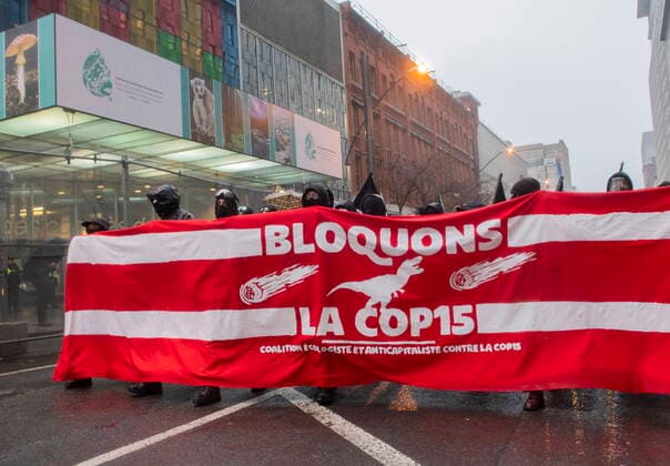 Kanada, COP15 Weltnaturkonferenz in Montreal - Proteste December 7, 2022, Montreal, PQ, Canada: Protesters opposing COP15, the UN Biodiversity Conference, demonstrate outside the venue in Montreal, Wednesday, December 7, 2022. Montreal Canada - ZUMAc35_ 20221207_zaf_c35_004 Copyright: xGrahamxHughesx