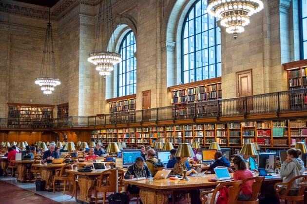 The Rose Main Reading Room in the main branch of the New York Public Library in New York City. Reading Room, New York Public Library, Stephen A. Schwarzman Building, New York CIty, USA New York New York USA Copyright: xSergixReboredox SRE-077-EQ0478