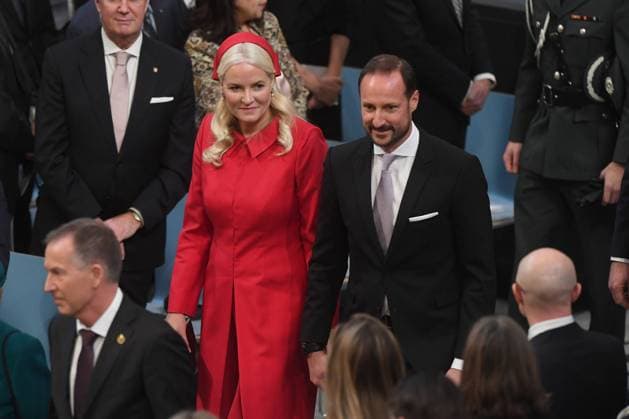 Crown Princess Mette-Marit of Norway and Crown Prince Haakon of Norway attend the 2022 Nobel Peace Prize award ceremony at the City Hall in Oslo, Norway on December 10, 2022.  LON20221210220 PAULxTREADWAY
