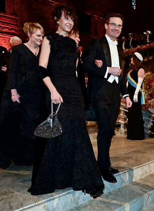 STOCKHOLM 20221210 Emanuelle Charpentier, Nobel Laureate in Chemistry 2020, and Prime Minister Ulf Kristersson during the Nobel Banquet in the City Hall in Stockholm on Saturday STOCKHOLM Sweden x10030x,  Copyright: xJonasxEkströmer TTx NOBEL 2022 BANKETTEN