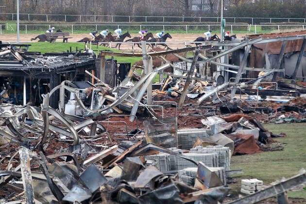 09 12 2022, Dortmund, On a golf course in Dortmund Wambel was a teeing ground by a fire in the night to Saturday 10 December almost completely destroyed Arson is not to be ruled out The fire department was until the morning in use The golf course on the racecourse in Wambel was heavily destroyed H