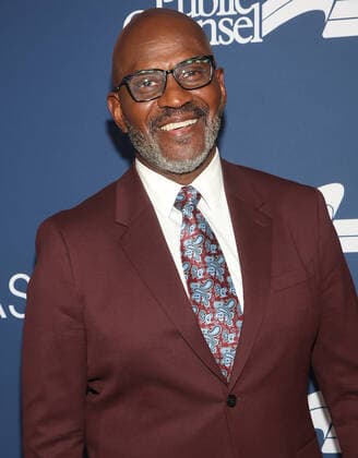 11 December 2022 beverly Hills, California - Julius Tennon. Public Counsel s Annual William O. Douglas Award Dinner Celebrating Viola Davis held at The Beverly Hilton in Beverly Hills. Beverly Hills USA - ZUMAa123 20221211_zaa_a123_013 Copyright: xFSx