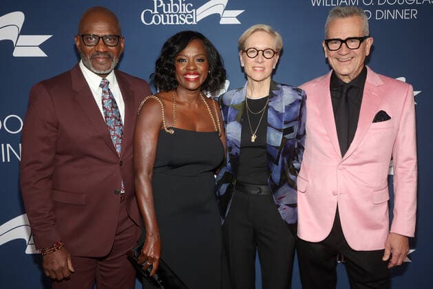 Public Counsel s Annual William O. Douglas Award Dinner Celebrating Viola Davis at The Beverly Hilton - Arrivals Featuring: Julius Tennon, Viola Davis, Guests Where: Los Angeles, California, United States When: 11 Dec 2022 Credit: Faye s Vision Cover Images Copyright: xx 52273270 EDITORIAL USE ONLY. NOT FOR USE BY NEWSPAPERS BASED IN THE UK.