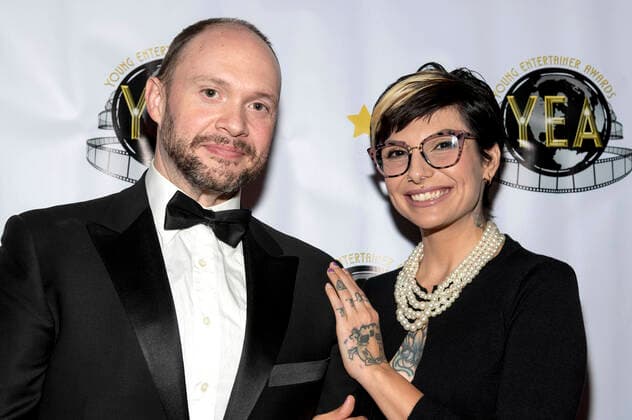 Jon Bailey with company at the 7 Young Entertainer Awards at the Universal Sheraton Hotel Universal City, 11 12 2022. Foto:xE.xPowersx xFuturexImage