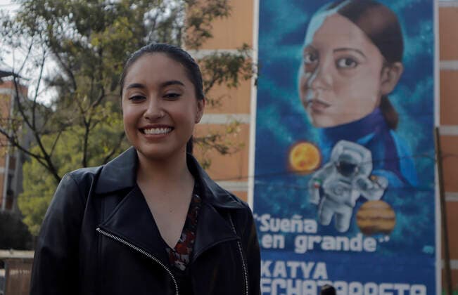 Bilder des Jahres 2022, News 12 Dezember Unveiling Of A Mural Of Mexican Astronaut Katya Echazarreta In Mexico City Katya Echazarreta, the first Mexican woman to travel to space in June 2022 on the Blue Origin NS-21 mission aboard NASA s New Shepard spacecraft, during the unveiling of a mural in her honour located on the facade of a building in front of the Utopia Barco in Iztapalapa, Mexico City. Mexico City Mexico City Mexico  Copyright: xGerardoxVieyrax originalFilename: vieyra-notitle221212_np0ep.jpg
