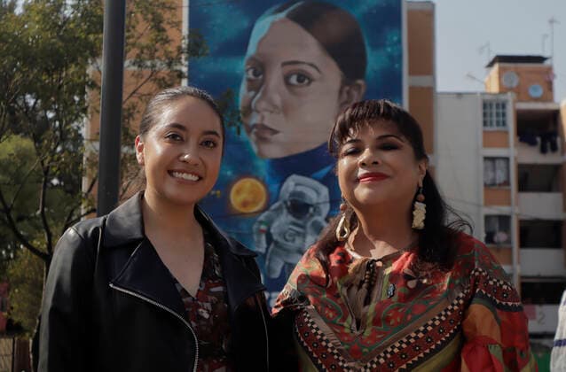 Unveiling Of A Mural Of Mexican Astronaut Katya Echazarreta In Mexico City Katya Echazarreta, the first Mexican woman to travel to space in June 2022 on the Blue Origin NS-21 mission aboard NASA s New Shepard spacecraft; and Clara Brugada, mayor of Iztapalapa, during the unveiling of a mural on the facade of a building in front of the Utopia Barco in Iztapalapa, Mexico City. Mexico City Mexico City Mexico  Copyright: xGerardoxVieyrax originalFilename: vieyra-notitle221212_npgdx.jpg