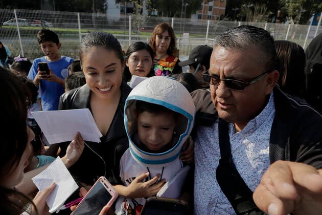 Unveiling Of A Mural Of Mexican Astronaut Katya Echazarreta In Mexico City Katya Echazarreta, the first Mexican woman to travel to space in June 2022 on the Blue Origin NS-21 mission aboard NASA s New Shepard spacecraft, meets with children inside the Utopia Ship in Iztapalapa, Mexico City. Mexico City Mexico City Mexico  Copyright: xGerardoxVieyrax originalFilename: vieyra-notitle221212_nppn2.jpg